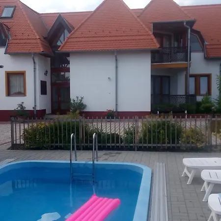 Lägenhet Apartman Klaudia *