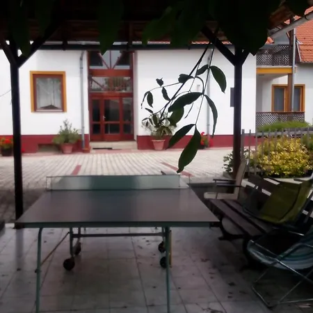 Apartman Klaudia * Balatongyorok