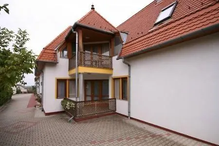 Apartman Klaudia Apartment Balatongyorok